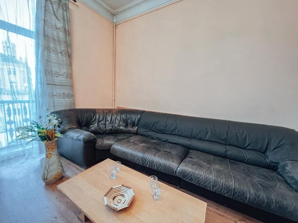 קייב Apartments On Kreshchatik 17 מראה חיצוני תמונה